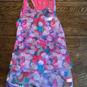 Skechers Girls athletic short set. Size 5/6